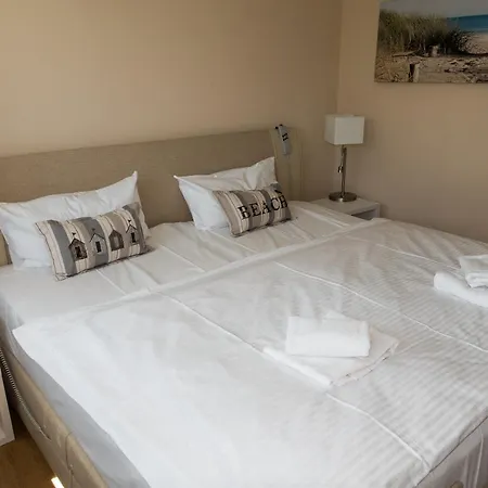 Premiumhaus Bodden Und Mehr-brise 펜션 *